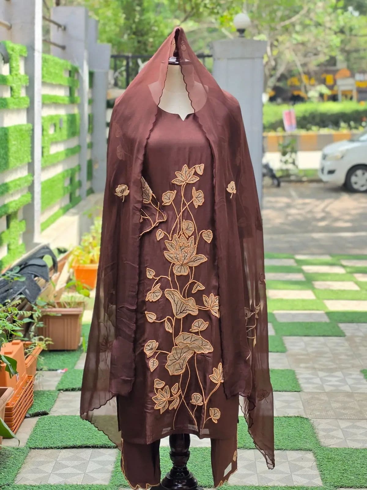 Brown With Floral Design Suit Set — image 1
